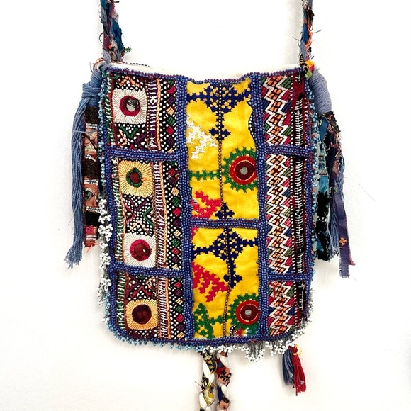 imayin Luxury Ethnic Handcraft Beaded Patchwork Crossbody Bag EUC - Picture 2 of 14
